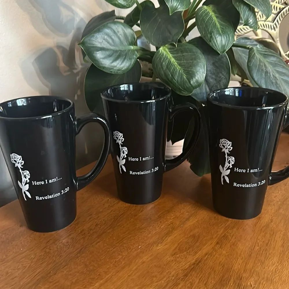 “Here I Am!…Revelations 3:20” Set of Three Tall Coffee Mugs!
